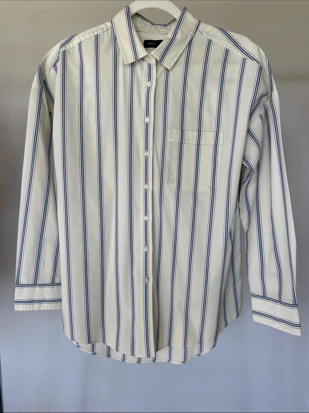 Banana Republic Oversized Poplin White & Blue Stripe Button-Down Shirt – Small